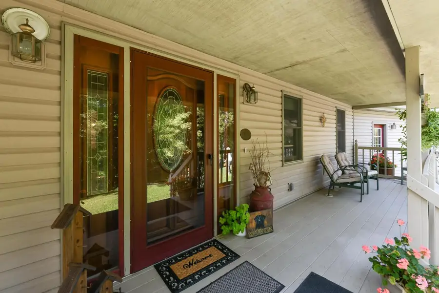 S86W30445 Stonegate DRIVE, Mukwonago, WI 53149 - #3