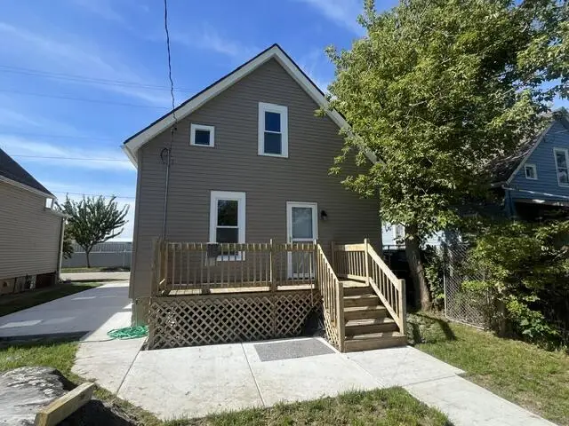2043 Clark STREET, Mount Pleasant, WI 53403 - #1