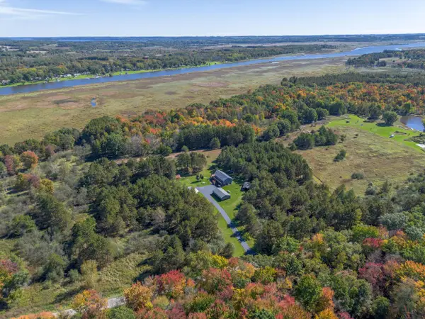 N4526 Pine ROAD E, Montello, WI 53949