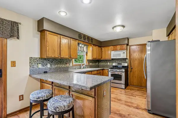 28604 Burma LANE, Waterford, WI 53185
