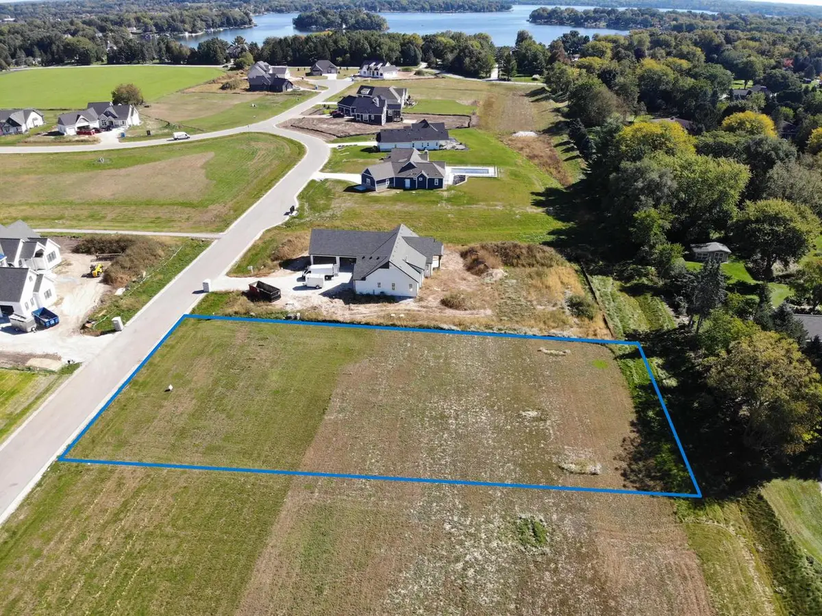 N62W35631 DOOLAN DRIVE #Lt43, Oconomowoc, WI 53066 - #1