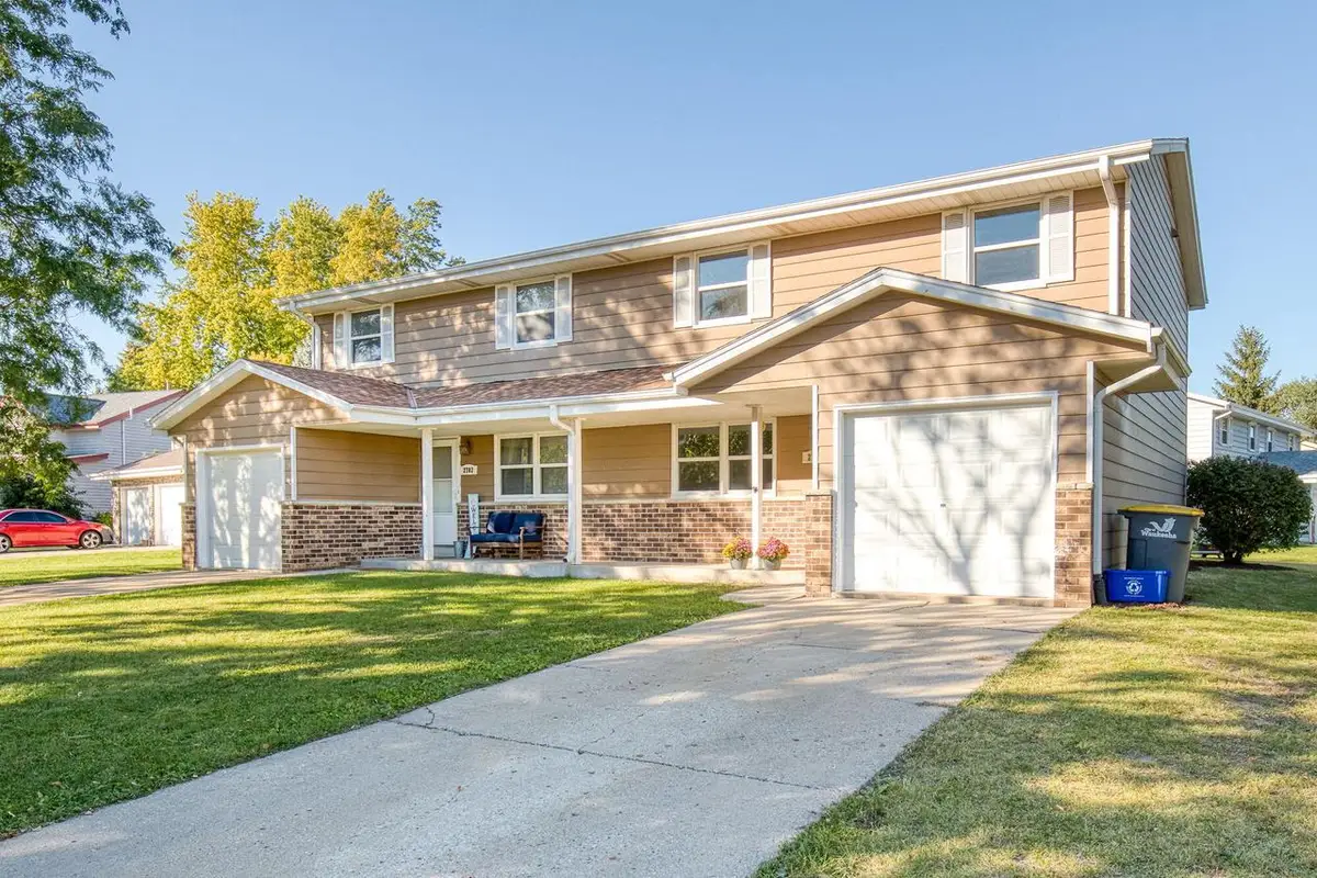 2700 Albany COURT #2702, Waukesha, WI 53188 - #1