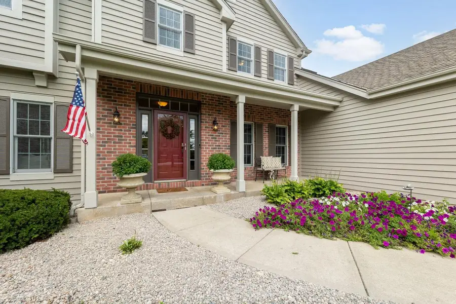11235 N Westwood CIRCLE, Mequon, WI 53097 - #3