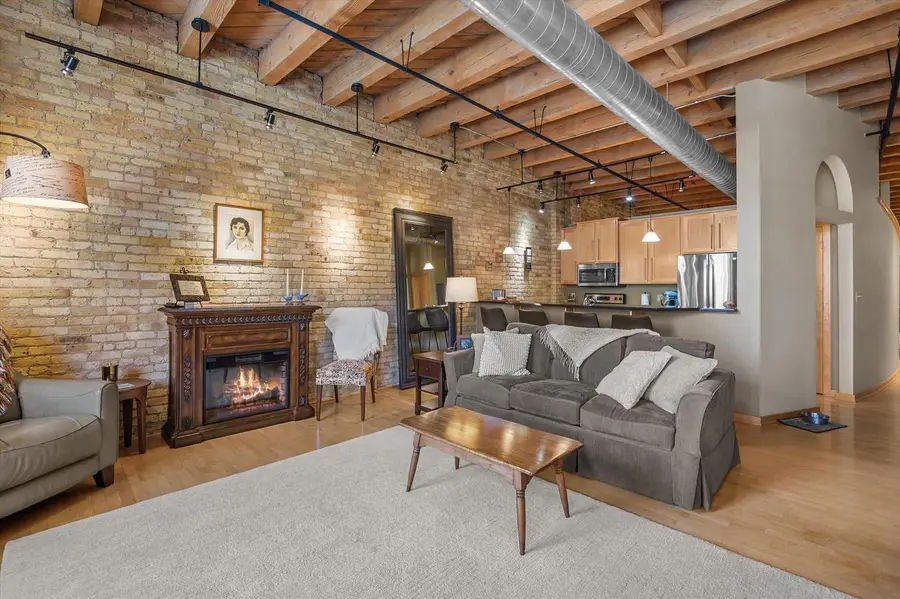 191 N Broadway STREET #308, Milwaukee, WI 53202 - #2
