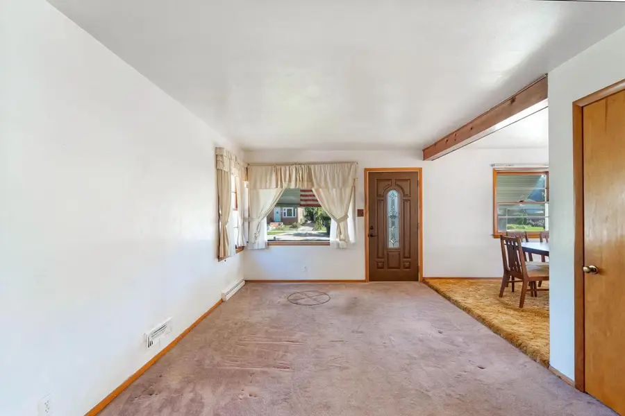 5751 N Dexter AVENUE, Glendale, WI 53209 - #3