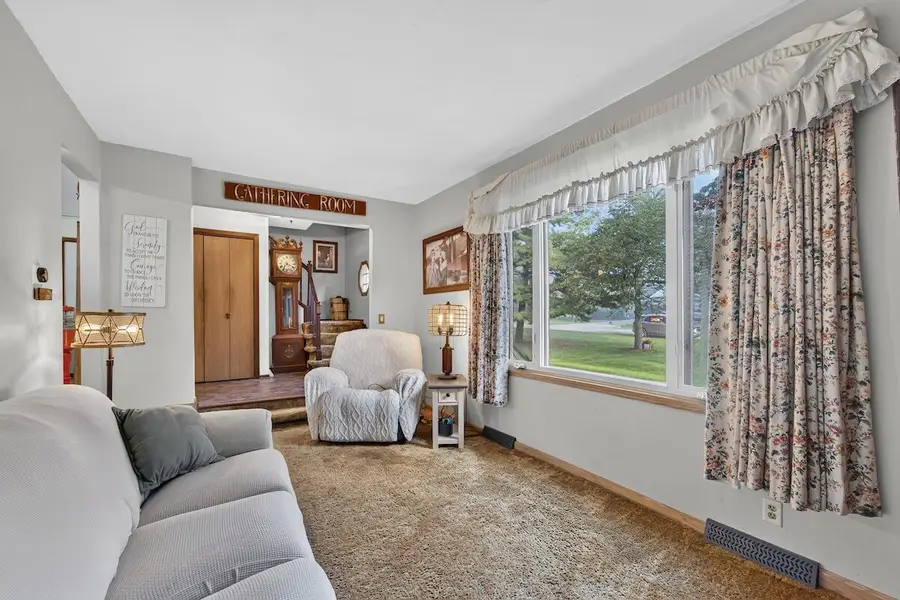 8323 10 PLACE, Kenosha, WI 53144 - #2