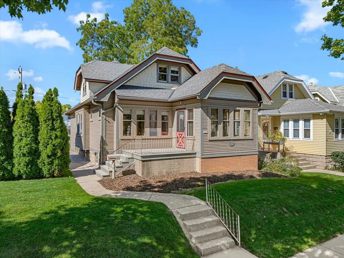 1627 S 56th STREET, West Allis, WI 53214 - #1
