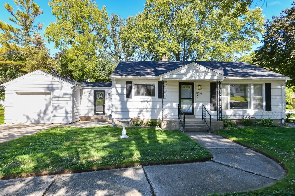 11310 W Wisconsin AVENUE, Wauwatosa, WI 53226 - #1