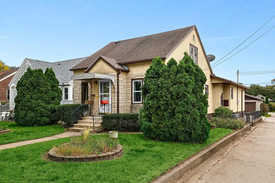 2320 Madison STREET, La Crosse, WI 54601 - #2