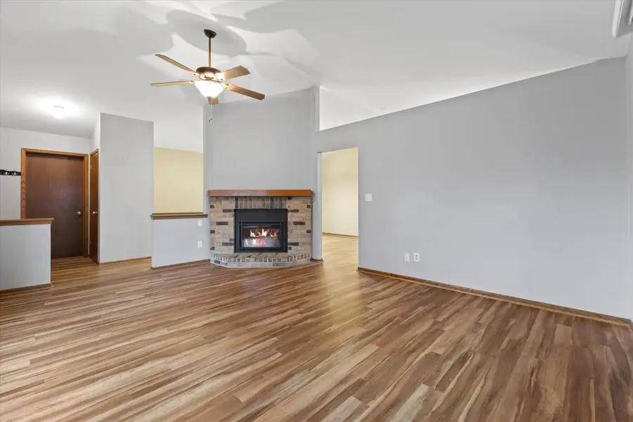 8169 S Wilding DRIVE, Oak Creek, WI 53154 - #3