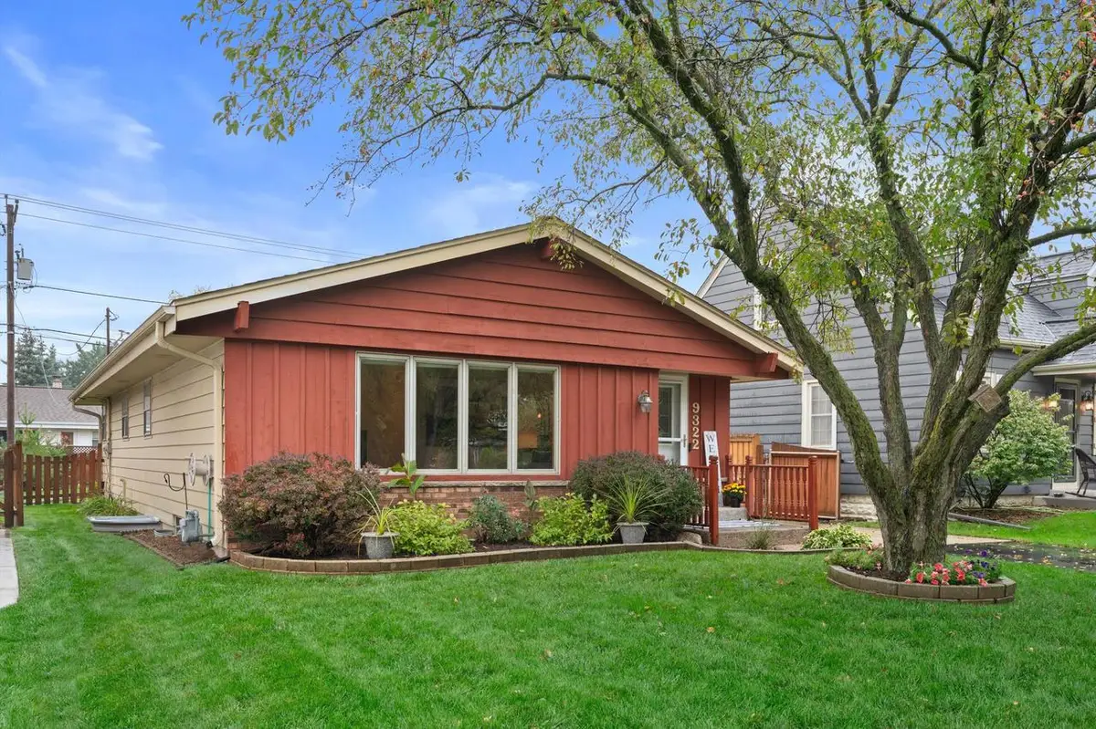 9322 W Cold Spring ROAD, Greenfield, WI 53228 - #1