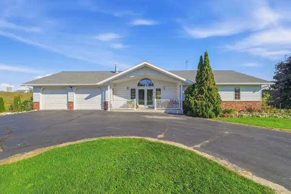 W2938 Garton ROAD, Sheboygan Falls, WI 53085