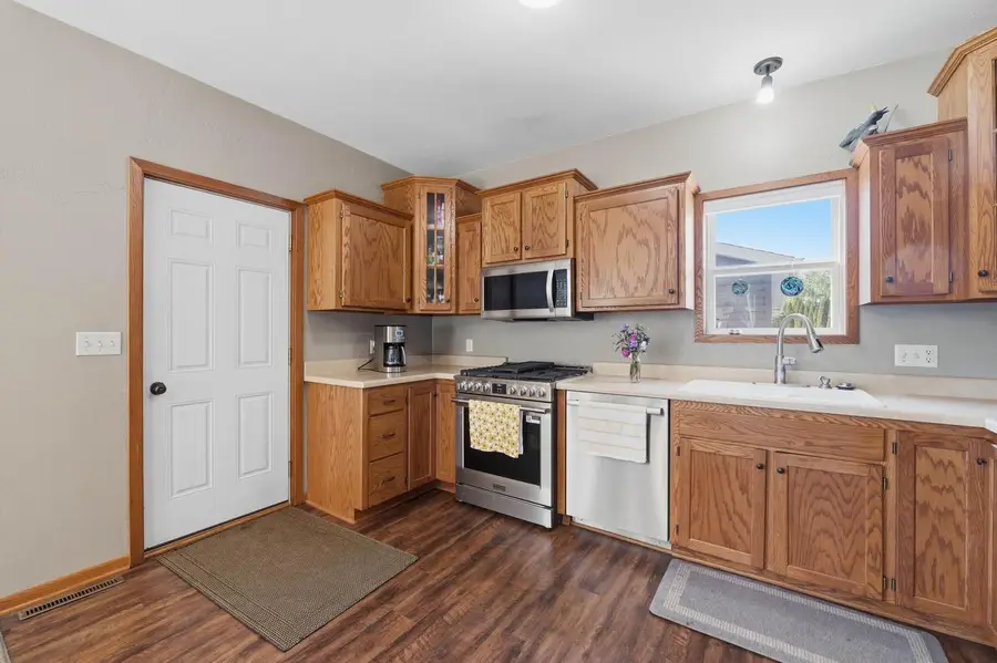 717 MADISON AVENUE, Howards Grove, WI 53019 - #2
