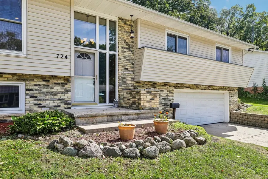 724 Cloute Street, Fort Atkinson, WI 53538 - #2