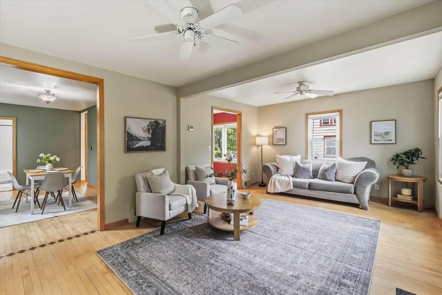 12418 W Meadow LANE, New Berlin, WI 53151 - #2