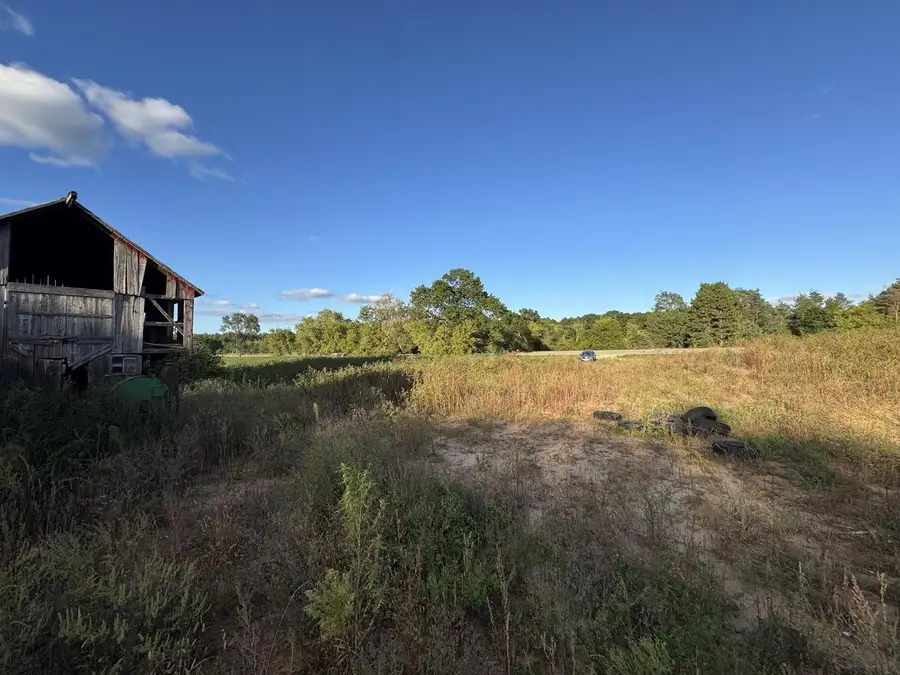 N6263 STATE ROAD 22, Montello, WI 53949 - #2