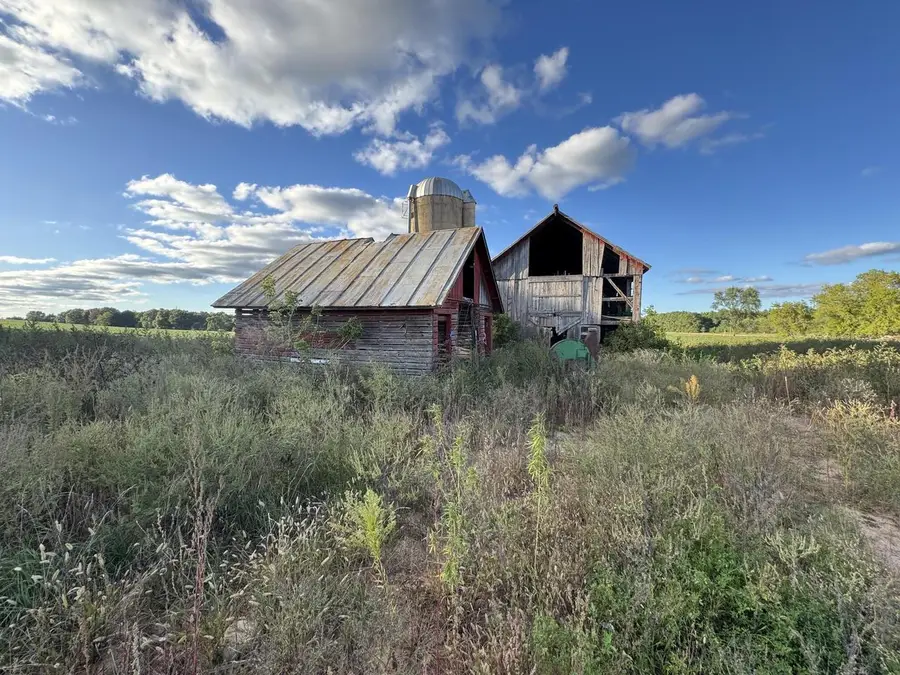 N6263 STATE ROAD 22, Montello, WI 53949 - #3