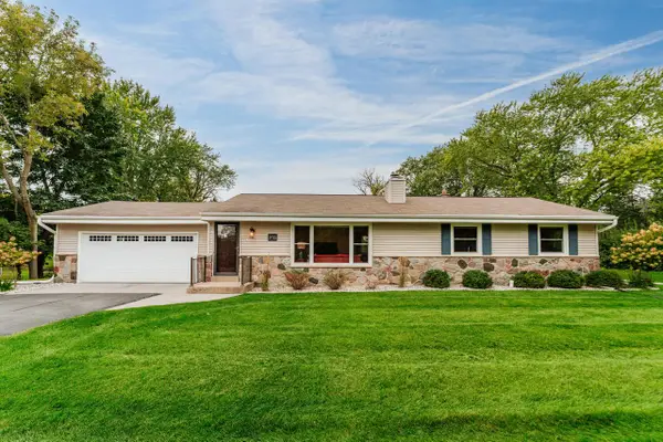 3035 Pilgrim ROAD, Brookfield, WI 53005