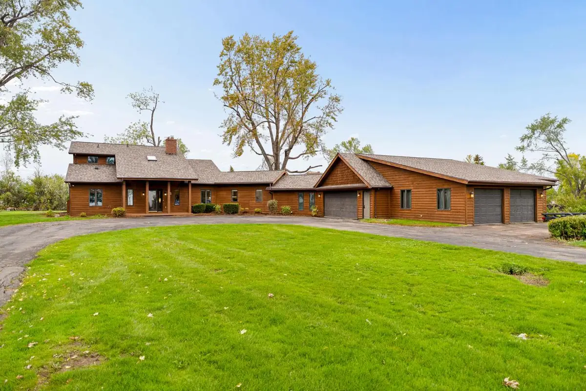 340 Lake ROAD, Menasha, WI 54952 - #1