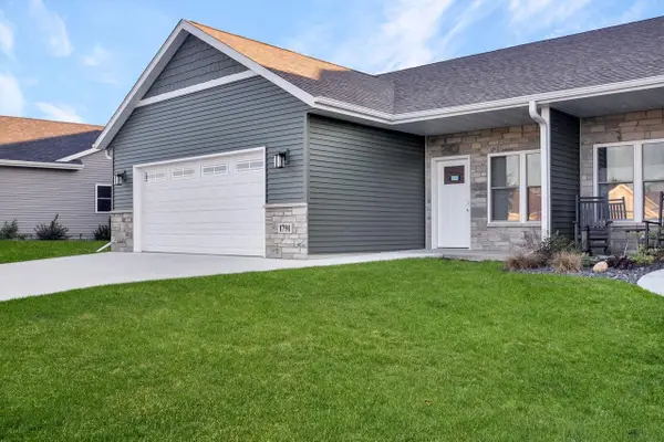 1791 Edgewood ROAD #11, Kewaskum, WI 53040