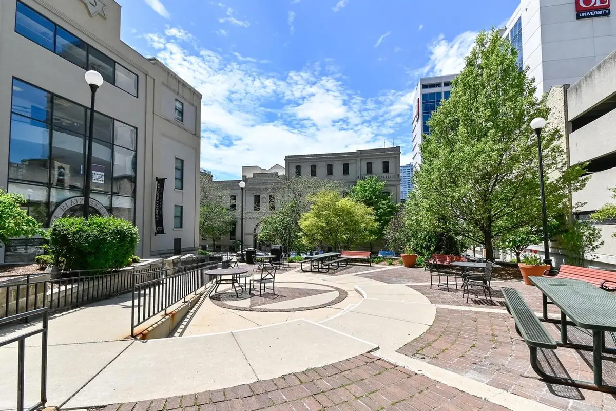 270 E Highland AVENUE #812, Milwaukee, WI 53202 - #1