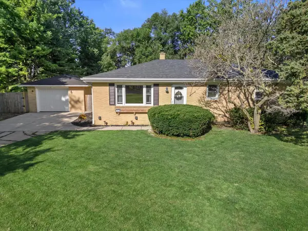 1408 Meadowlane AVENUE, Mount Pleasant, WI 53406