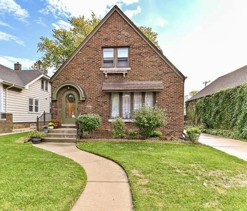 2715 Lasalle STREET, Racine, WI 53402 - #2