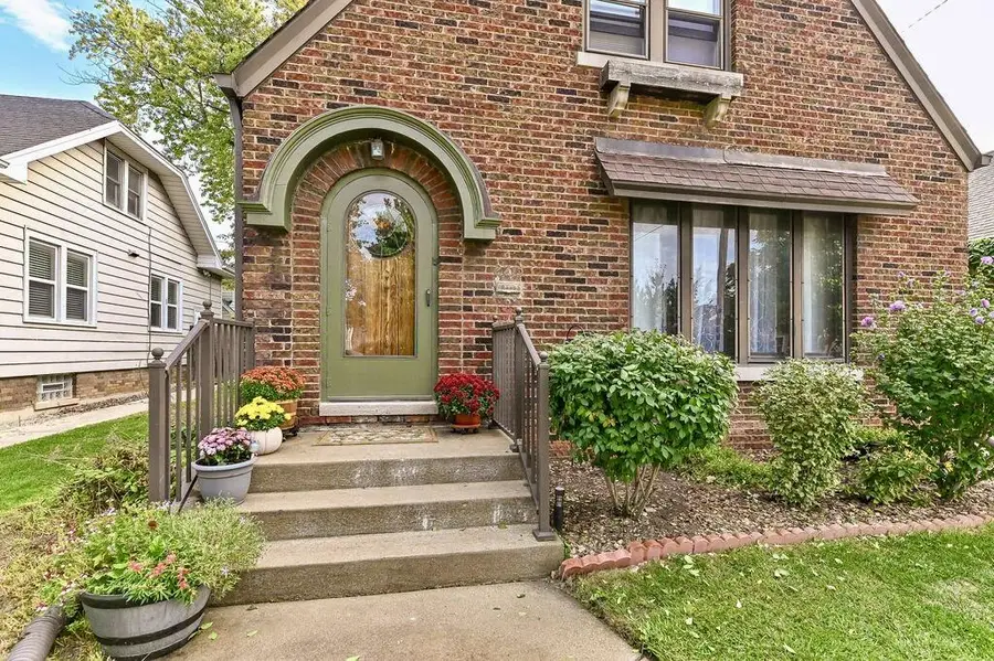 2715 Lasalle STREET, Racine, WI 53402 - #3