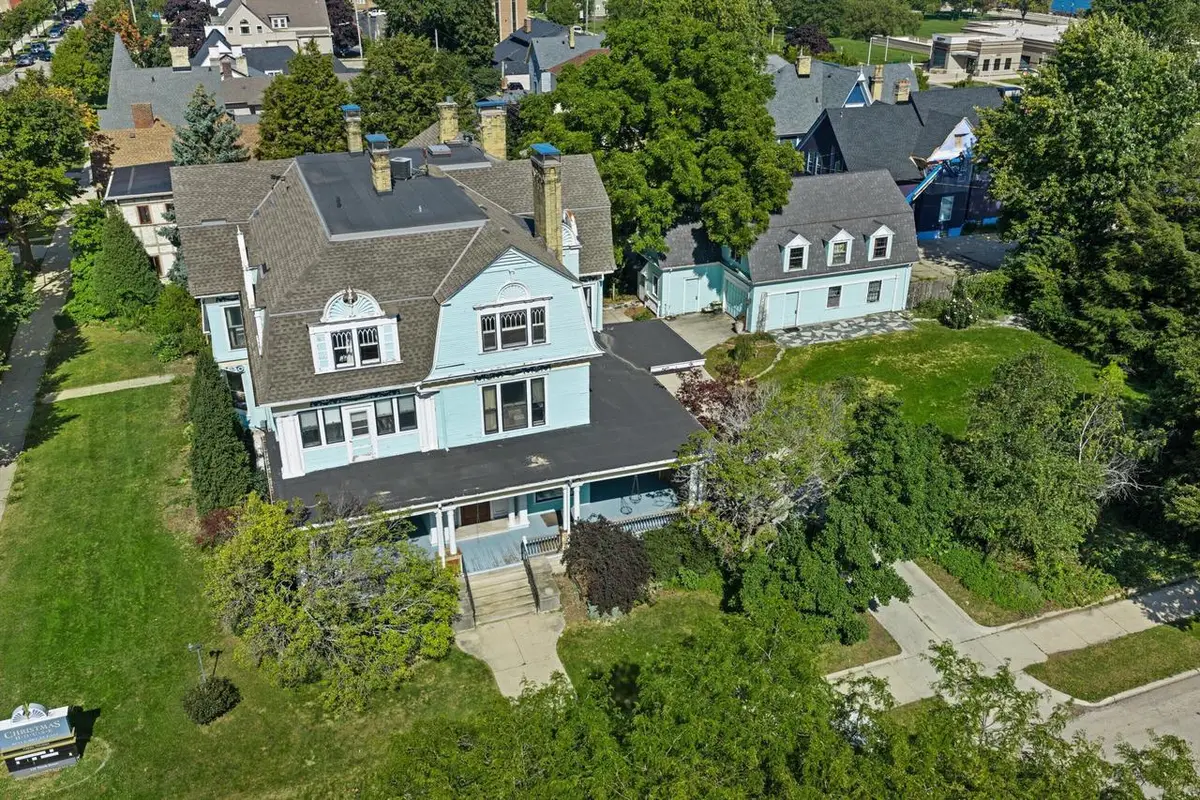 116 10Th STREET, Racine, WI 53403 - #1