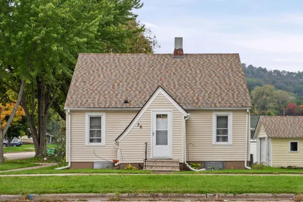 36 Elm STREET S, La Crescent, MN 55947
