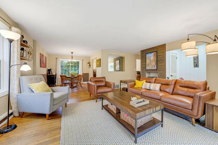 739 N Moreland BOULEVARD, Waukesha, WI 53188 - #2