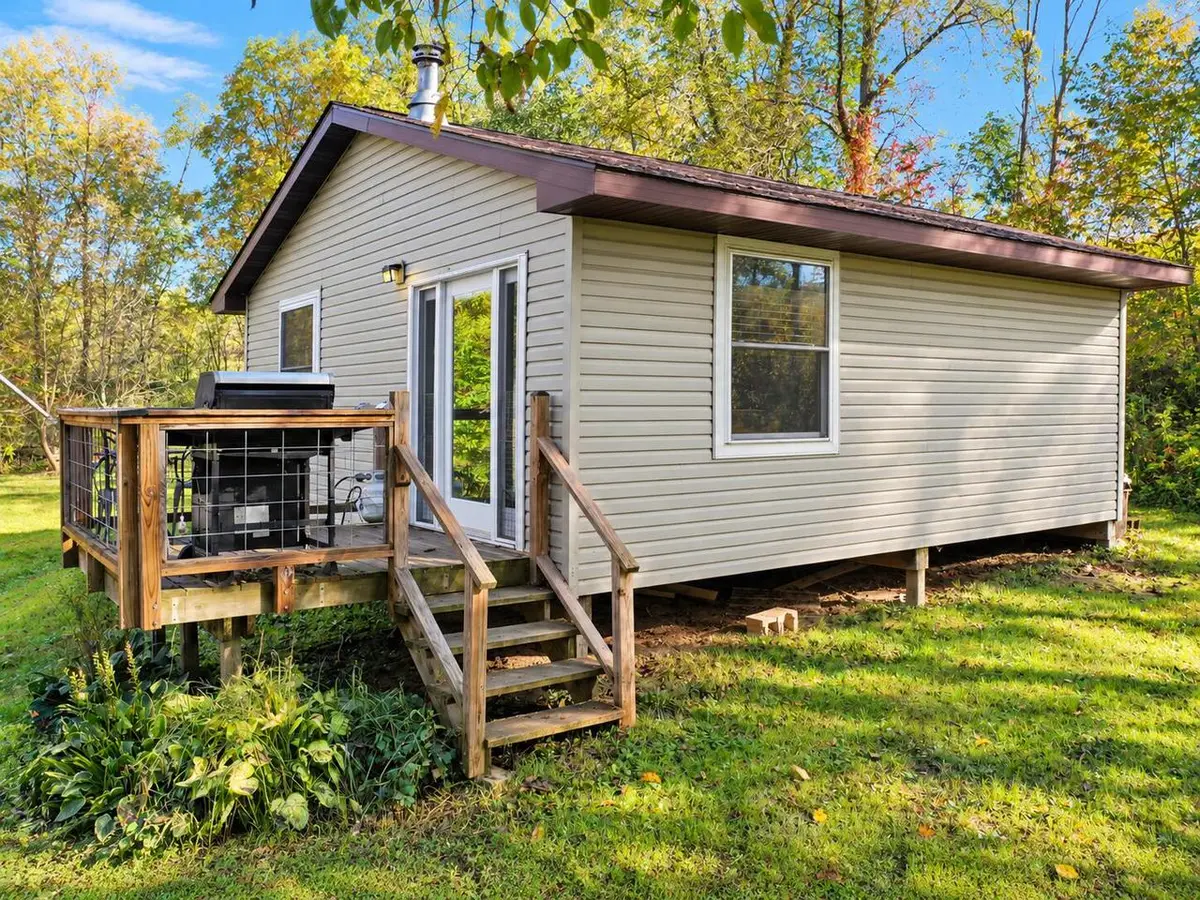 E3872 Franks LANE, Genoa, WI 54632 - #1