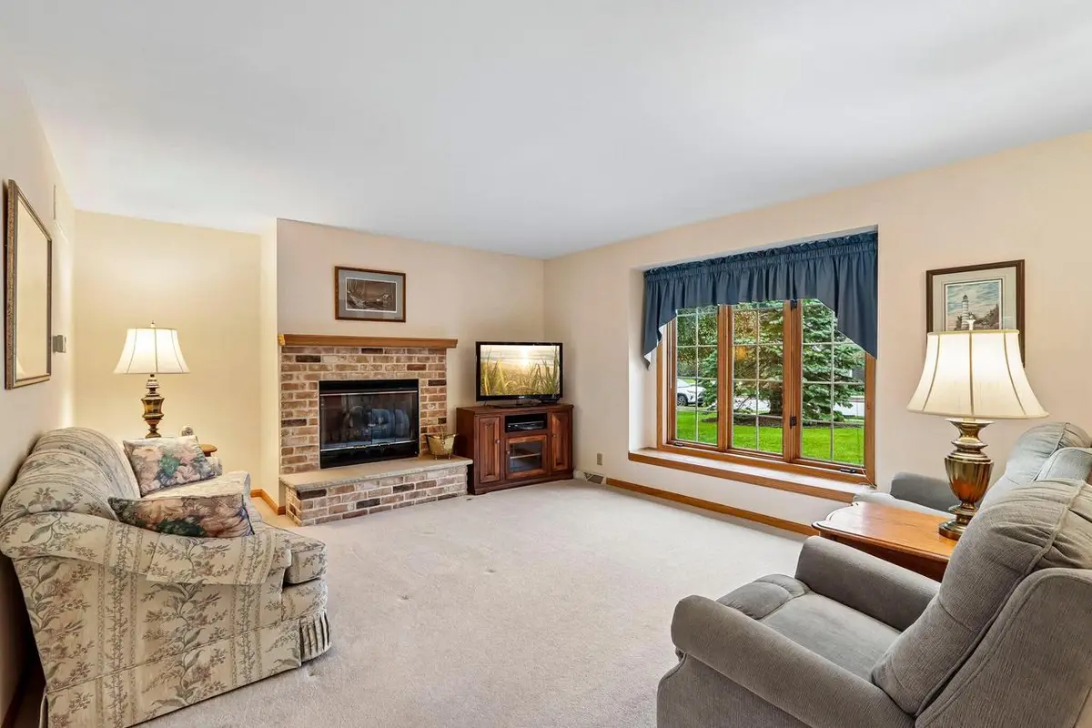 462 Deerwood COURT, Grafton, WI 53024 - #1