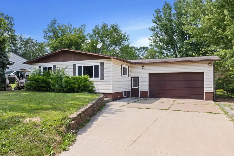 460 Center STREET, Dakota, MN 55925 - #2