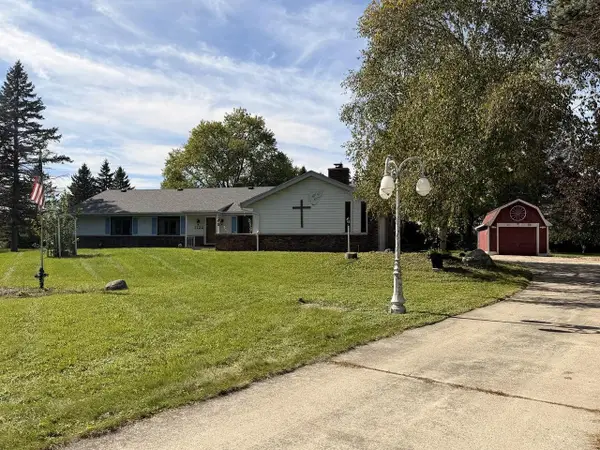 1780 Margaret COURT, Jackson, WI 53037