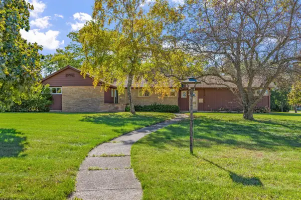 639 Erie AVENUE, Oostburg, WI 53070