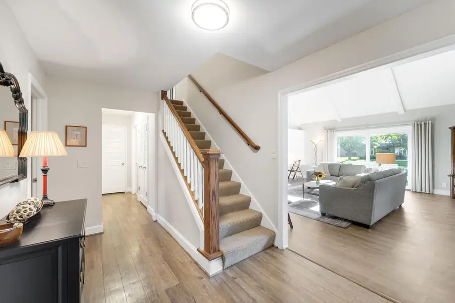 2301 W Dickinson COURT, Mequon, WI 53092 - #2