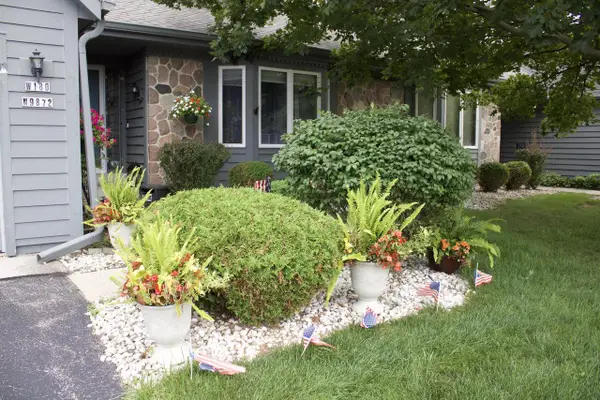 W180N9872 Riversbend CIRCLE W, Germantown, WI 53022