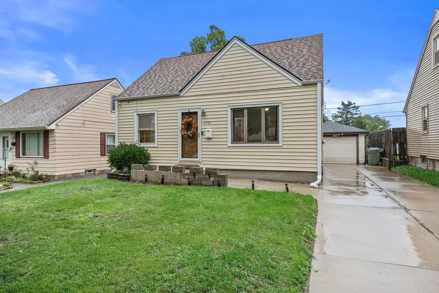 2526 S 70th STREET, Milwaukee, WI 53219 - #2