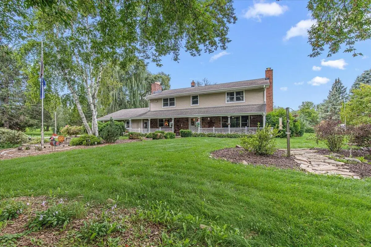 2473 Horns Corners ROAD, Saukville, WI 53080 - #1