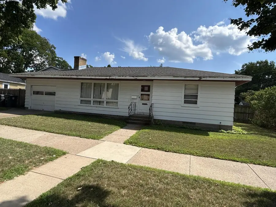 920 Zeisler STREET, La Crosse, WI 54601 - #2