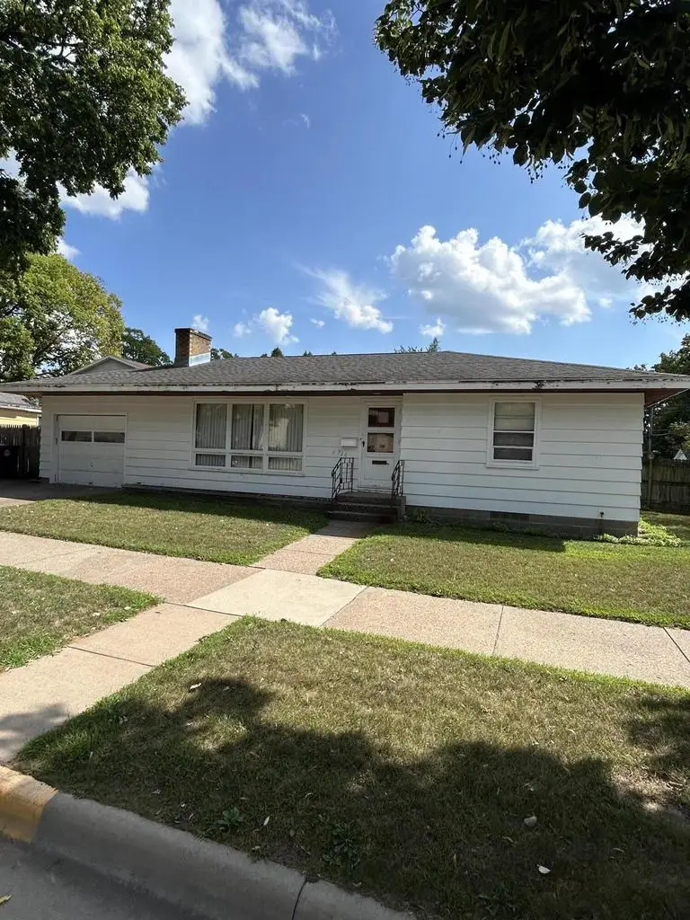 920 Zeisler STREET, La Crosse, WI 54601 - #3