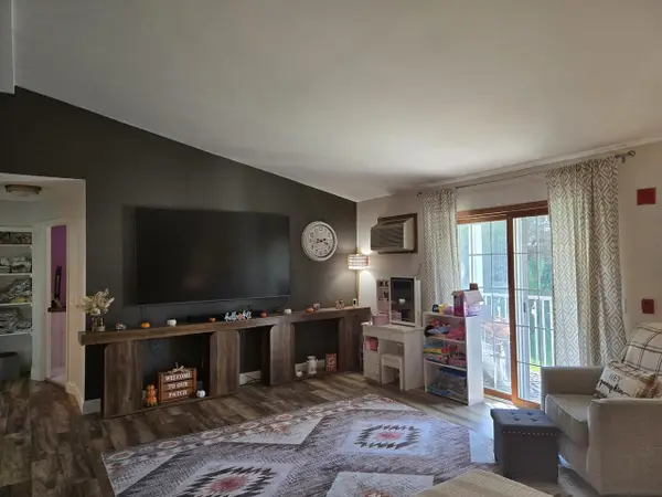 2134 Marie COURT #53095, West Bend, WI 53095