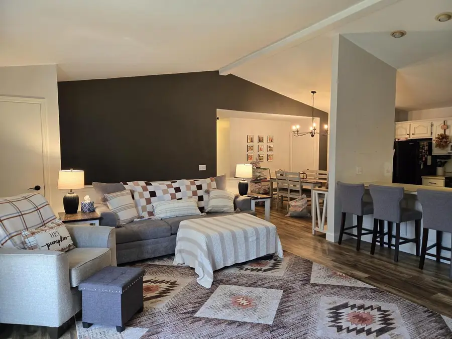 2134 Marie COURT #4, West Bend, WI 53095 - #2