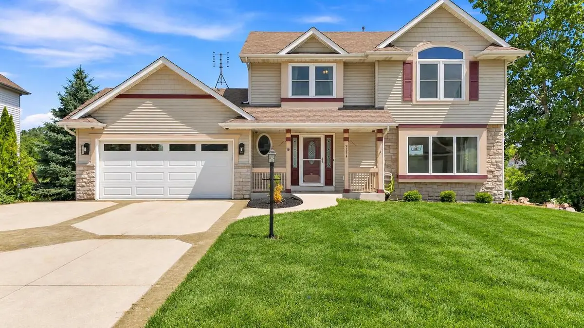 9334 Millstone DRIVE, Mount Pleasant, WI 53406 - #1