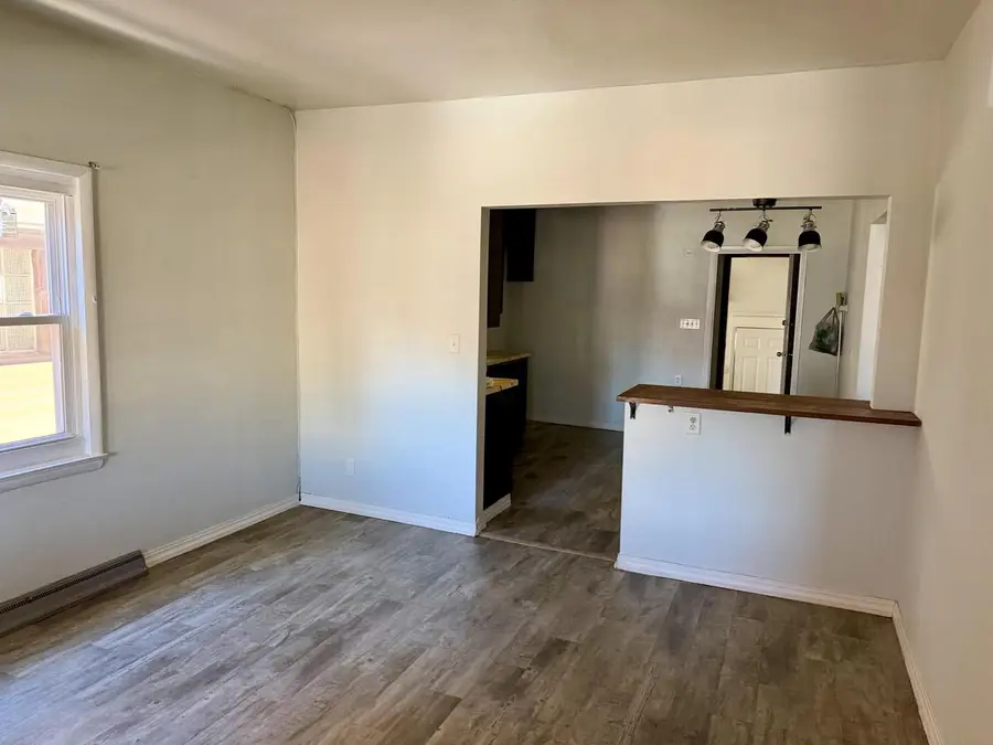 3213 W Lincoln AVENUE, Milwaukee, WI 53215 - #3