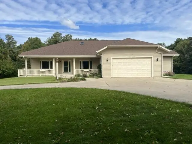 S80W36100 Oak Ridge DRIVE, Eagle, WI 53119 - #2