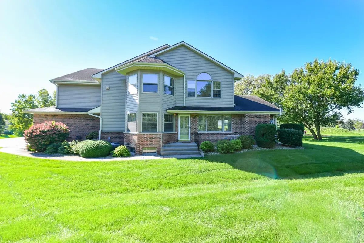 110 Eagle Pointe DRIVE #3A, Delavan, WI 53115 - #1
