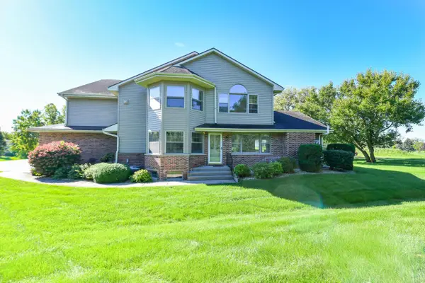 110 Eagle Pointe DRIVE #3A, Delavan, WI 53115