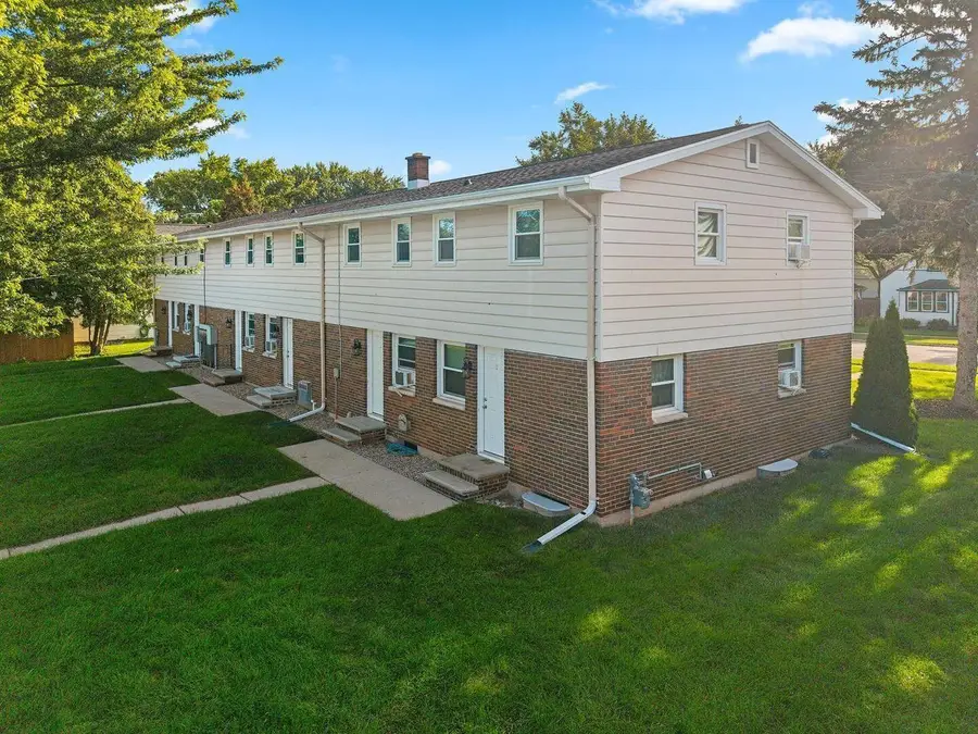 614 S Erie STREET, De Pere, WI 54115 - #3